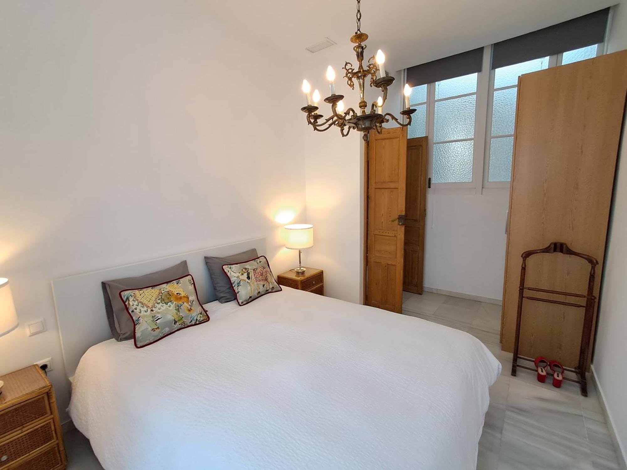 Apartamentos Almirante Hoyos Севилья Экстерьер фото