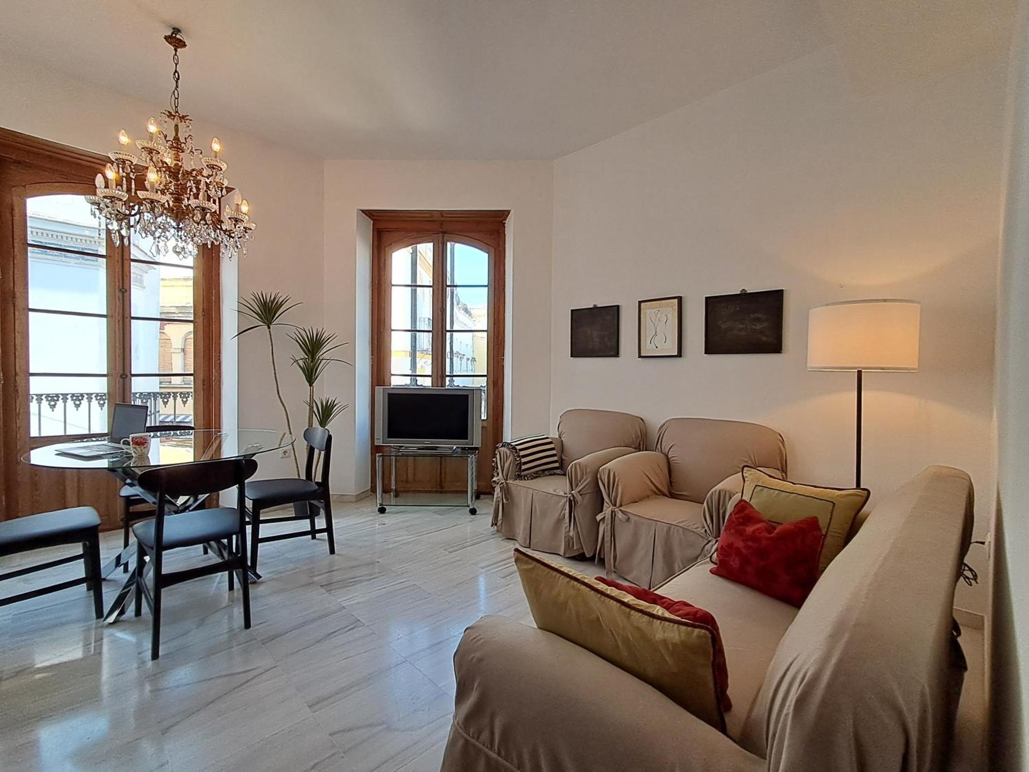 Apartamentos Almirante Hoyos Севилья Экстерьер фото