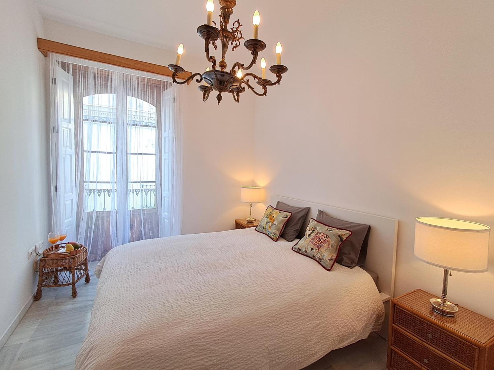 Apartamentos Almirante Hoyos Севилья Экстерьер фото