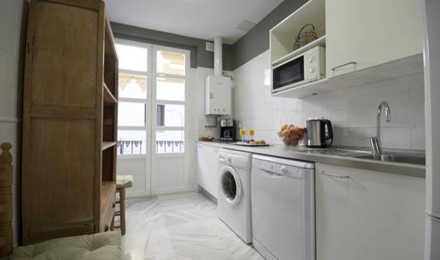 Apartamentos Almirante Hoyos Севилья Экстерьер фото