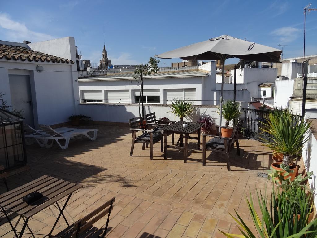 Apartamentos Almirante Hoyos Севилья Экстерьер фото